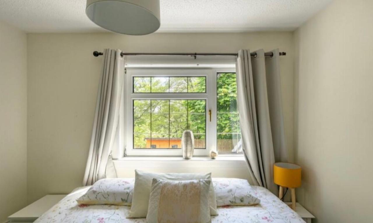 RareOppo Apartments Glasgow Esterno foto