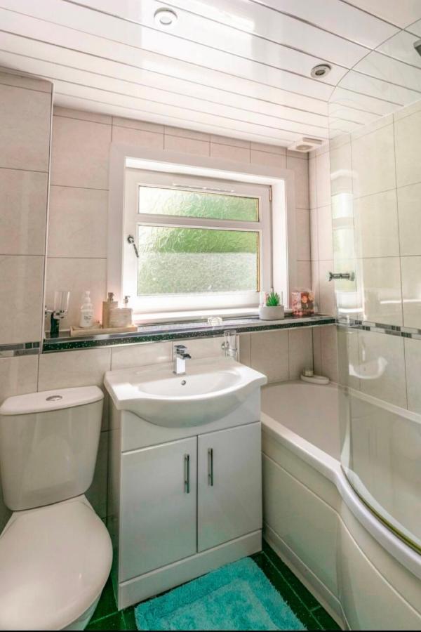 RareOppo Apartments Glasgow Esterno foto